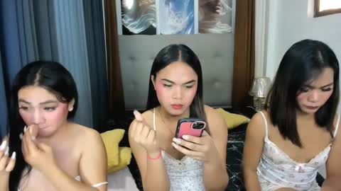 urhotgirl_sexyariela online show from April 13, 10:25 pm