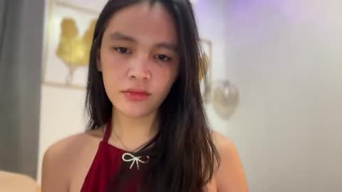 Amira online show from April 9, 2:15 am