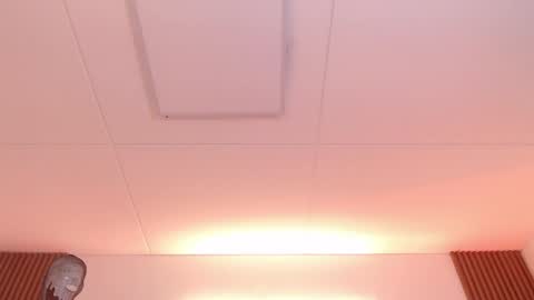 My real name is Iris online show from April 17, 10:23 pm