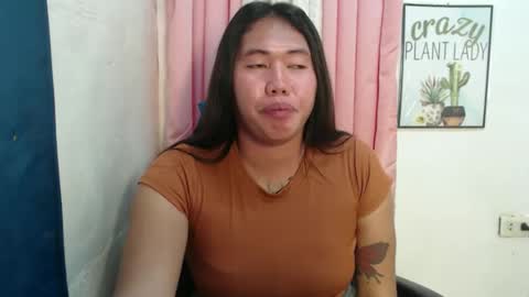 Snapshot of urlovely_sofie chatting on October 26, 7:13 pm Sofie online show from October 26, 7:13 pm
