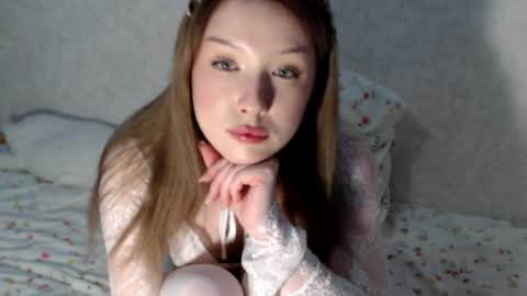 Mary online show from April 10, 8:02 pm