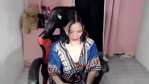 urpinay_christinexx online show from April 27, 11:52 am