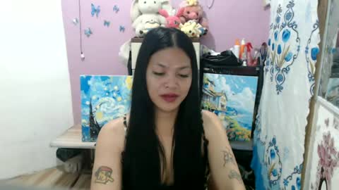 hi im kim online show from July 28, 4:51 pm