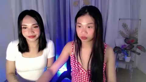 JUST CALL ME LLANA online show from November 23, 1:42 pm