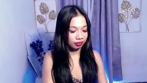 JUST CALL ME LLANA online show from November 1, 8:13 am