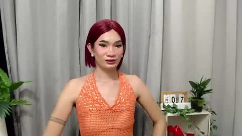 ursweet_amber7 online show from July 7, 7:23 am
