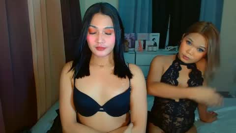 Urwildest farrah online show from April 18, 11:45 am