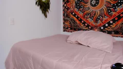    online show from March 14, 2:59 am