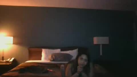 Snapshot of us24u888 chatting on October 17, 2:37 am us24u888 online show from October 17, 2:37 am