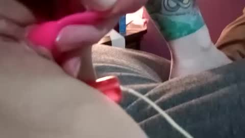 ushavingfun69 online show from April 16, 12:16 pm