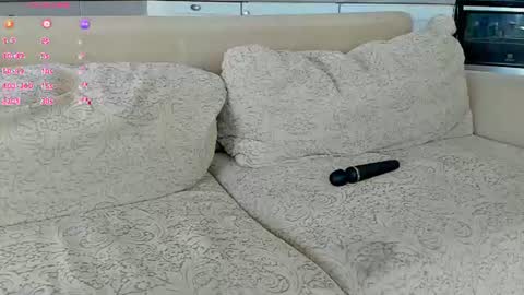 Chloe online show from July 14, 2:05 am