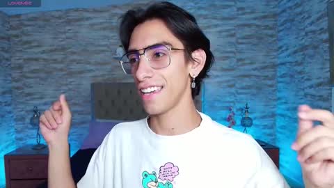 UYUKIE online show from March 24, 3:34 am