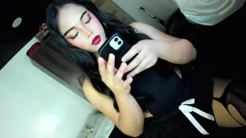 JESS - DONT FORGET TO FOLLOW ME AND GIVE ME THUMBS UP online show from July 18, 2:02 am
