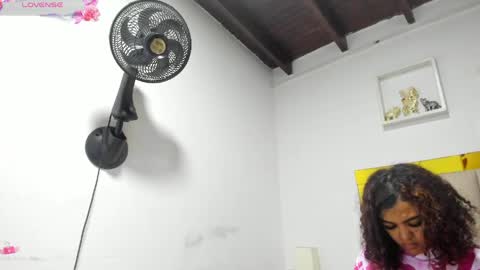 vahioleth  online show from April 8, 2:58 am