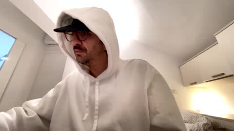 Snapshot of vaibrasilpirocudo chatting on February 20, 11:10 pm vaibrasilpirocudo online show from February 20, 11:10 pm