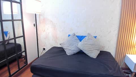 Vaiolet Harris online show from April 10, 11:48 am