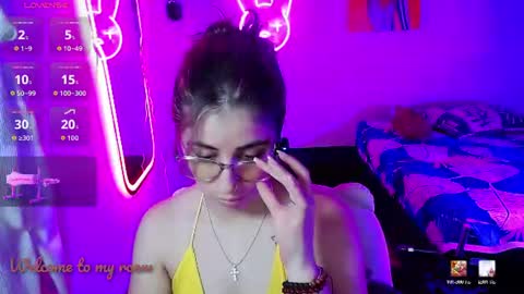 valentina online show from June 26, 5:24 am