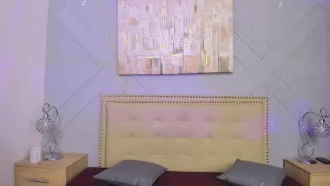 Snapshot of vale_n_matt chatting on September 17, 3:32 am Samantha y Matt online show from September 17, 3:32 am