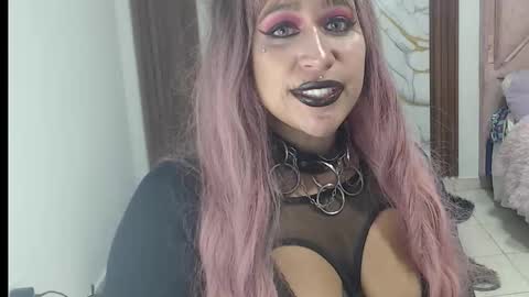 valen_ross7 online show from March 6, 10:31 pm