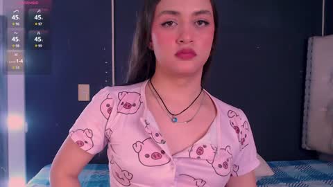 Snapshot of valen_thompson chatting on December 24, 9:55 pm IG-valen mendoza99 twitter valenthompson99 online show from December 24, 9:55 pm