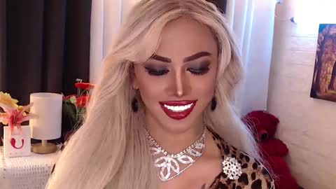 Amanda online show from October 11, 3:48 pm