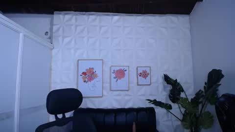 Valentina  online show from March 18, 8:37 pm