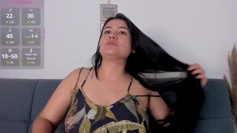 valentina_owens online show from December 21, 3:57 am