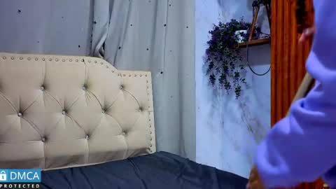valentinaa_07 online show from April 28, 2:38 am