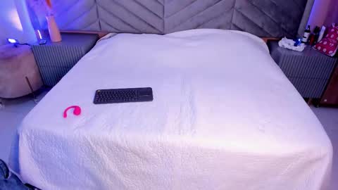 Mia  online show from September 23, 8:26 pm