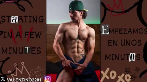 valentino online show from November 11, 12:35 am