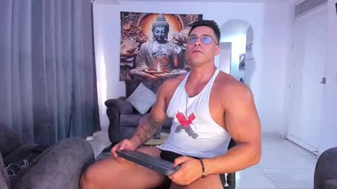    online show from February 20, 10:15 pm