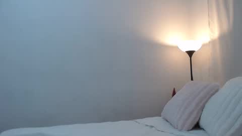   online show from December 3, 3:18 am