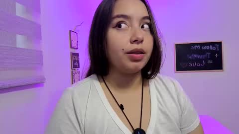 valeria online show from May 17, 10:46 am