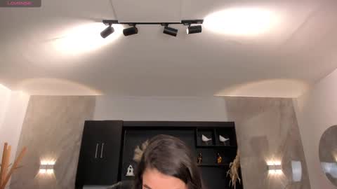 Vale  online show from March 6, 11:47 am