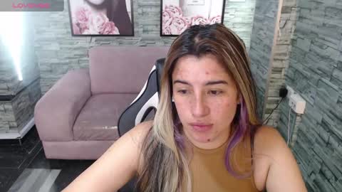 valerie_b online show from February 1, 3:08 am
