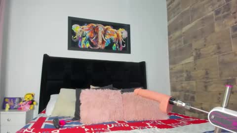 VALERIE online show from October 29, 7:36 pm