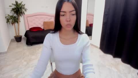 Valerie fox online show from November 6, 3:04 pm