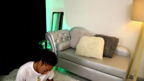 Valerie Style3 online show from September 19, 4:16 am