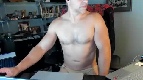 athletic ass muscles underwear smooth cock online show from November 7, 9:28 pm