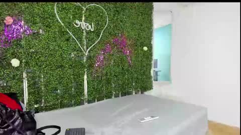 Snapshot of valery_021 chatting on February 7, 3:08 pm Valery online show from February 7, 3:08 pm
