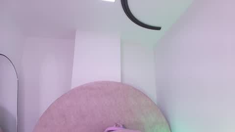 Valeryn online show from February 26, 3:21 am