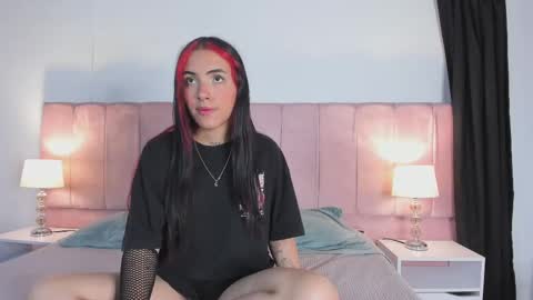 Snapshot of valery__gv chatting on October 17, 6:34 pm valery__gv online show from October 17, 6:34 pm