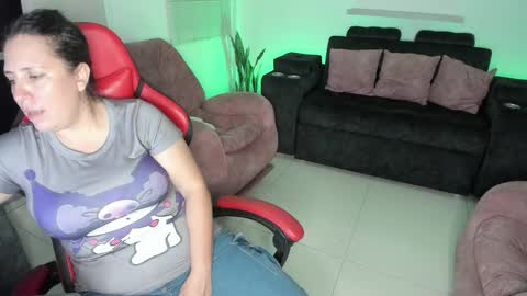 Snapshot of valery_adams1 chatting on February 22, 3:23 am Valery adams1 online show from February 22, 3:23 am