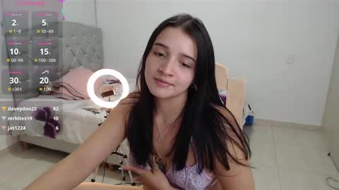 Snapshot of valery_alejo chatting on December 29, 8:11 am valeria online show from December 29, 8:11 am