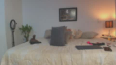 call me Maria online show from April 20, 10:57 pm