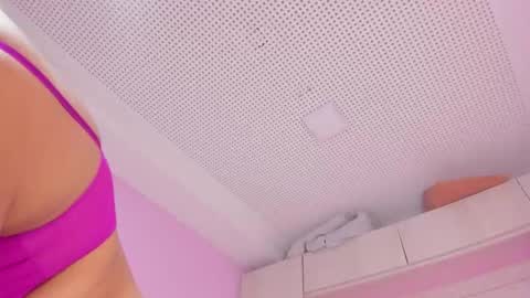 valerymeyerr online show from October 11, 6:07 am