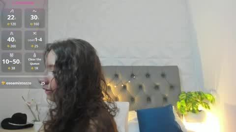 valeryn rosse online show from May 4, 5:14 am