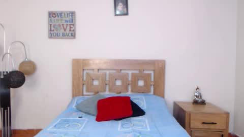 Sofia online show from September 11, 9:05 pm