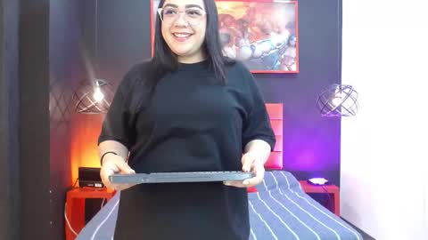 Valkirye  online show from March 21, 11:04 am