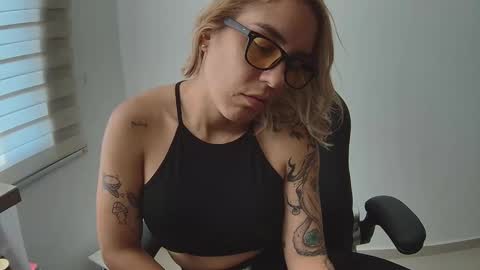 Isis  online show from December 4, 9:36 pm